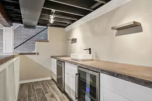 726 W Wisconsin Ave, Oconomowoc, WI 53066 - Photo 30