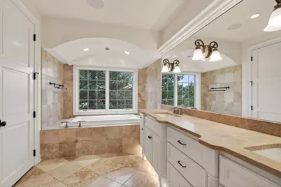 14095 N Pine Bluff Rd, Mequon, WI 53097 - Photo 26
