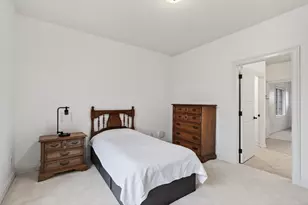 14095 N Pine Bluff Rd, Mequon, WI 53097 - Photo 32