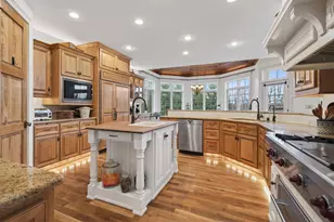 14095 N Pine Bluff Rd, Mequon, WI 53097 - Photo 10