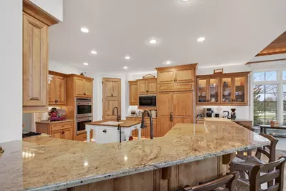 14095 N Pine Bluff Rd, Mequon, WI 53097 - Photo 8