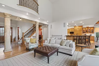 14095 N Pine Bluff Rd, Mequon, WI 53097 - Photo 2