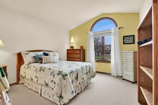 2508 Fox River Pkwy, Waukesha, WI 53189 - Photo 16