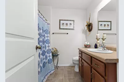 9502 W Parkland Ct, Milwaukee, WI 53224 - Photo 20