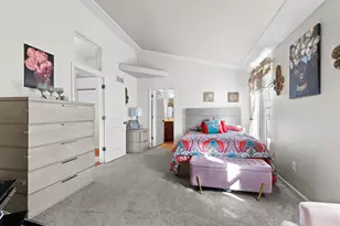 9502 W Parkland Ct, Milwaukee, WI 53224 - Photo 14