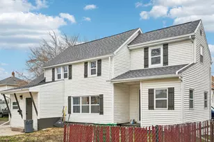 1308 69th St, Kenosha, WI 53143 - Photo 4