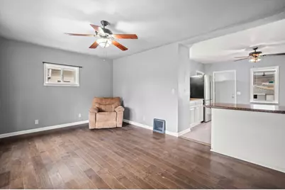 2058 S 36th St, Milwaukee, WI 53215 - Photo 10