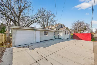 313 W Roberta Ave, Waukesha, WI 53186 - Photo 28