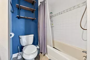 313 W Roberta Ave, Waukesha, WI 53186 - Photo 20