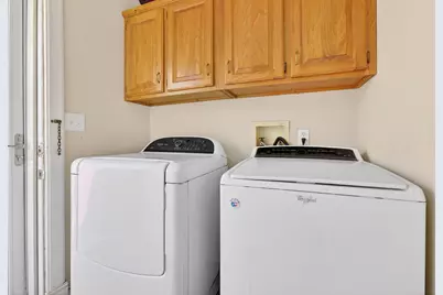 313 W Roberta Ave, Waukesha, WI 53186 - Photo 24