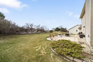 4113 Whispering Ridge Pass, Franklin, WI 53132 - Photo 24