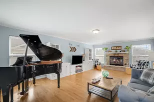 4113 Whispering Ridge Pass, Franklin, WI 53132 - Photo 4