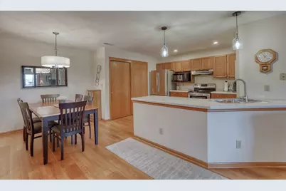 N25W24069  River Park Dr #10, Pewaukee, WI 53072 - Photo 16