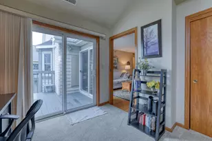 N25W24069 River Park Dr, Pewaukee, WI 53072 - Photo 10