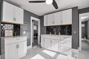 3815 N Vel R. Phillips Ave, Milwaukee, WI 53212 - Photo 22