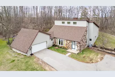 7224  Maple Ln, Hartford, WI 53027 - Photo 40