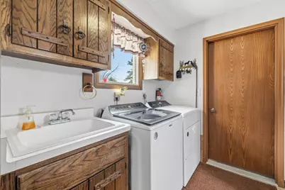 7224  Maple Ln, Hartford, WI 53027 - Photo 14