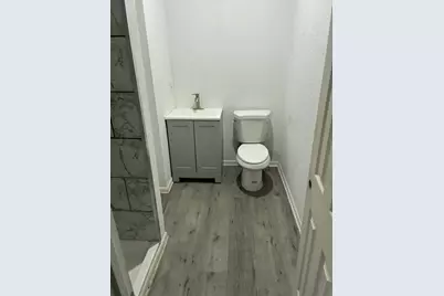 3570 N 19th St, Milwaukee, WI 53206 - Photo 6