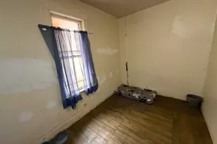 1912 W Rogers St, Milwaukee, WI 53204 - Photo 20