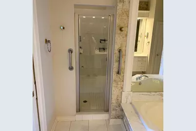 W233N3088  Oakmont Ct, Pewaukee, WI 53072 - Photo 16