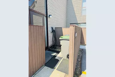 5225 S 13th St #P, Milwaukee, WI 53221 - Photo 22