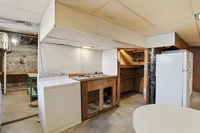 4055 S 103rd St, Greenfield, WI 53228 - Photo 42