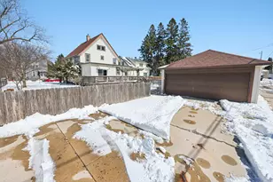 727 Minnesota Ave, South Milwaukee, WI 53172 - Photo 46