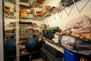 234 E Reservoir Ave, Milwaukee, WI 53212 - Photo 20