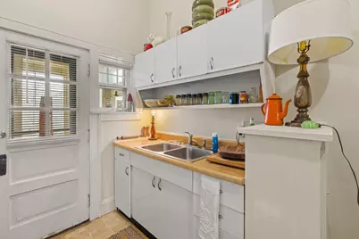 6215  7th Ave, Kenosha, WI 53143 - Photo 10