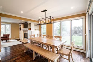 21710 W Ann Louise Ct, New Berlin, WI 53146 - Photo 8