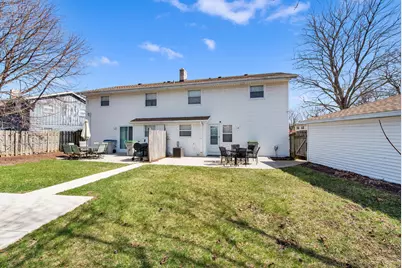 6555 N Bourbon St #6555, Milwaukee, WI 53224 - Photo 4