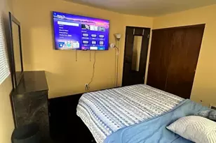 6553 N Bourbon St, Milwaukee, WI 53224 - Photo 16