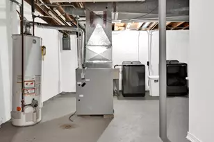 6555 N Bourbon St, Milwaukee, WI 53224 - Photo 78