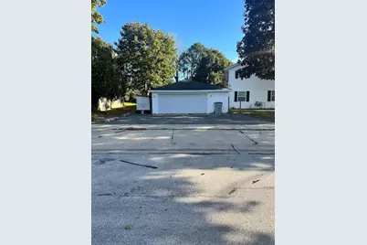 6553 N Bourbon St #6555, Milwaukee, WI 53224 - Photo 2