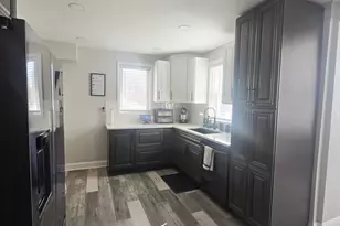 3531 W Rawson Ave, Franklin, WI 53132 - Photo 12