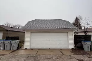 3132 S 19th St, Milwaukee, WI 53215 - Photo 40