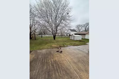 805  Hollister Ave, Tomah, WI 54660 - Photo 12