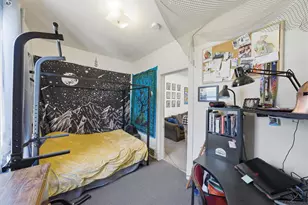 313 E Oklahoma Ave, Milwaukee, WI 53207 - Photo 12