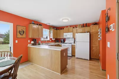 264  Deer Path Dr, Genoa City, WI 53128 - Photo 10