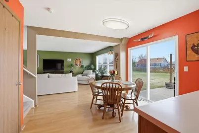 264  Deer Path Dr, Genoa City, WI 53128 - Photo 8