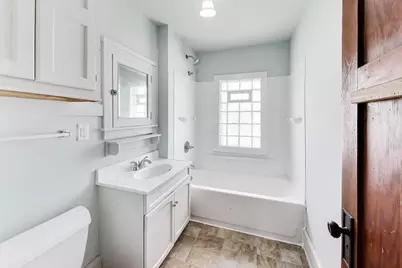 3325  15th St, Racine, WI 53405 - Photo 8