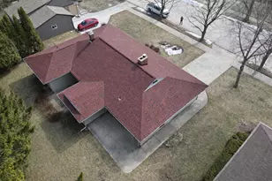 1616 Ahrens St, Manitowoc, WI 54220 - Photo 12