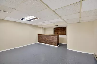 2303  Lawn St, Racine, WI 53404 - Photo 16