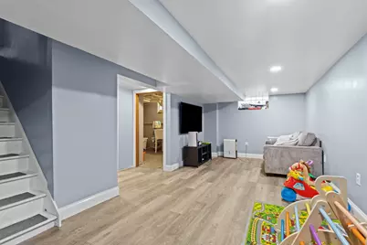 3300 S 66th St, Milwaukee, WI 53219 - Photo 26