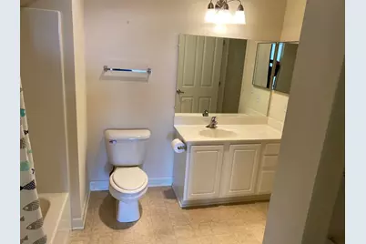 4110 S Lake Dr #334, Saint Francis, WI 53235 - Photo 6