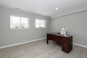 W241N5660 Maple Grove Ln, Sussex, WI 53089 - Photo 32