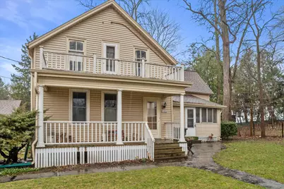 10806 W Freistadt Rd, Mequon, WI 53097 - Photo 2