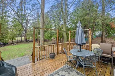 10806 W Freistadt Rd, Mequon, WI 53097 - Photo 28
