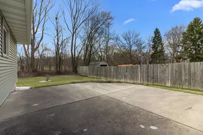 301 W Westlawn Ave, Elkhorn, WI 53121 - Photo 20