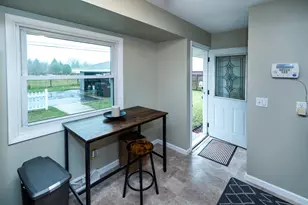 1707 Wind Dale Dr, Racine, WI 53402 - Photo 22